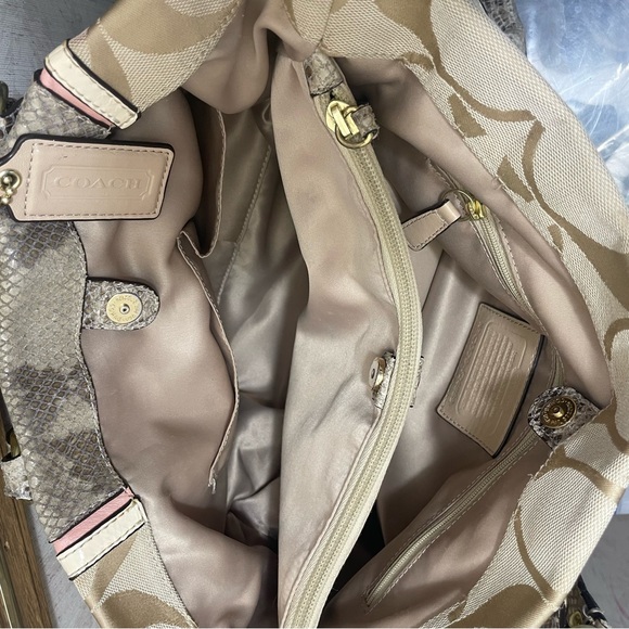 Coach Signature Ashley Spectator Shoulder Bag No.C1320- F24889 - Picture 9 of 16